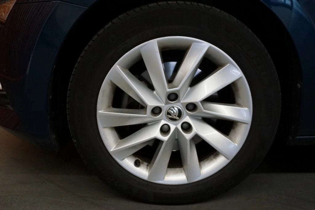 Hoofdafbeelding Škoda Superb