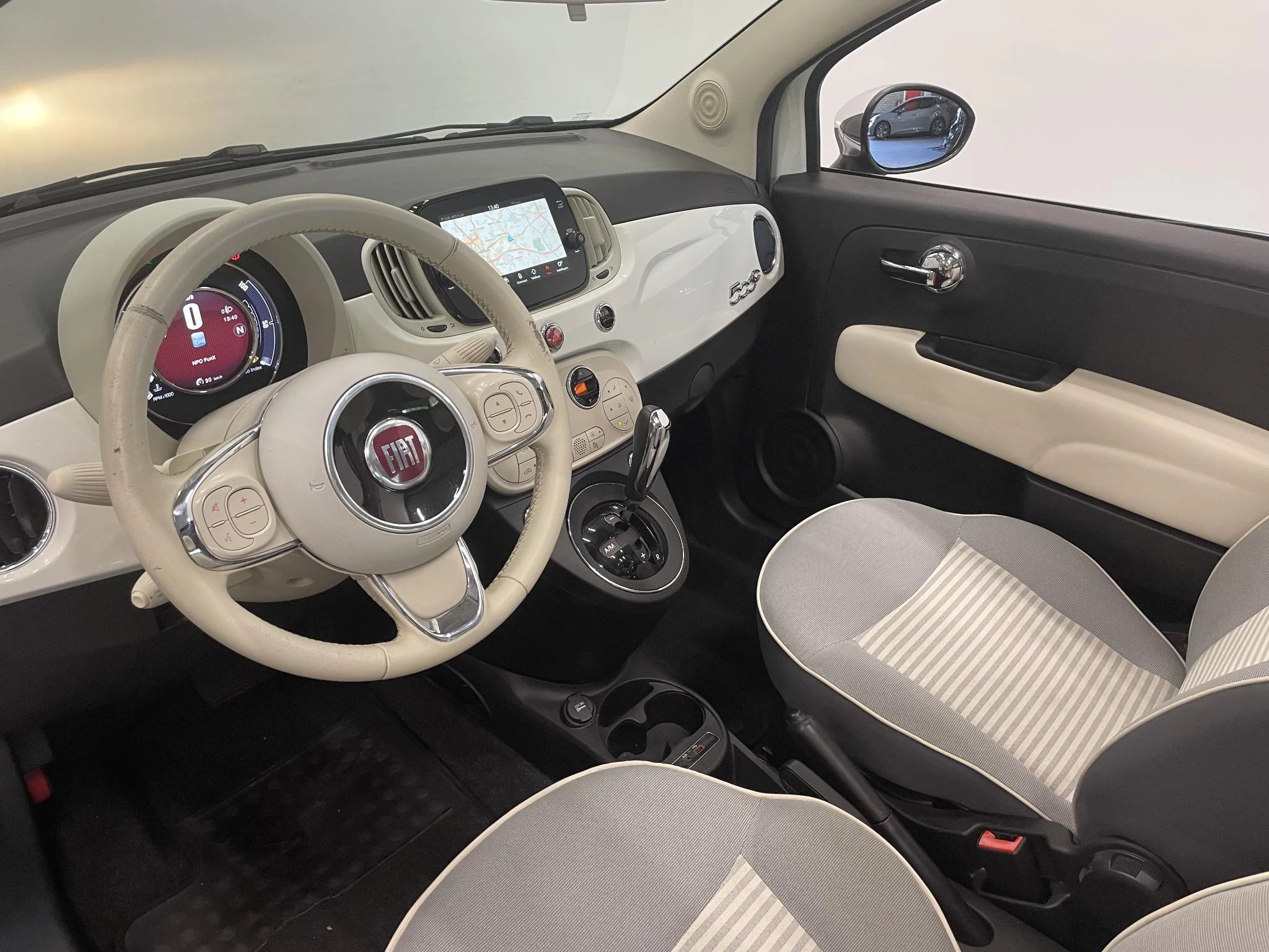 Hoofdafbeelding Fiat 500C