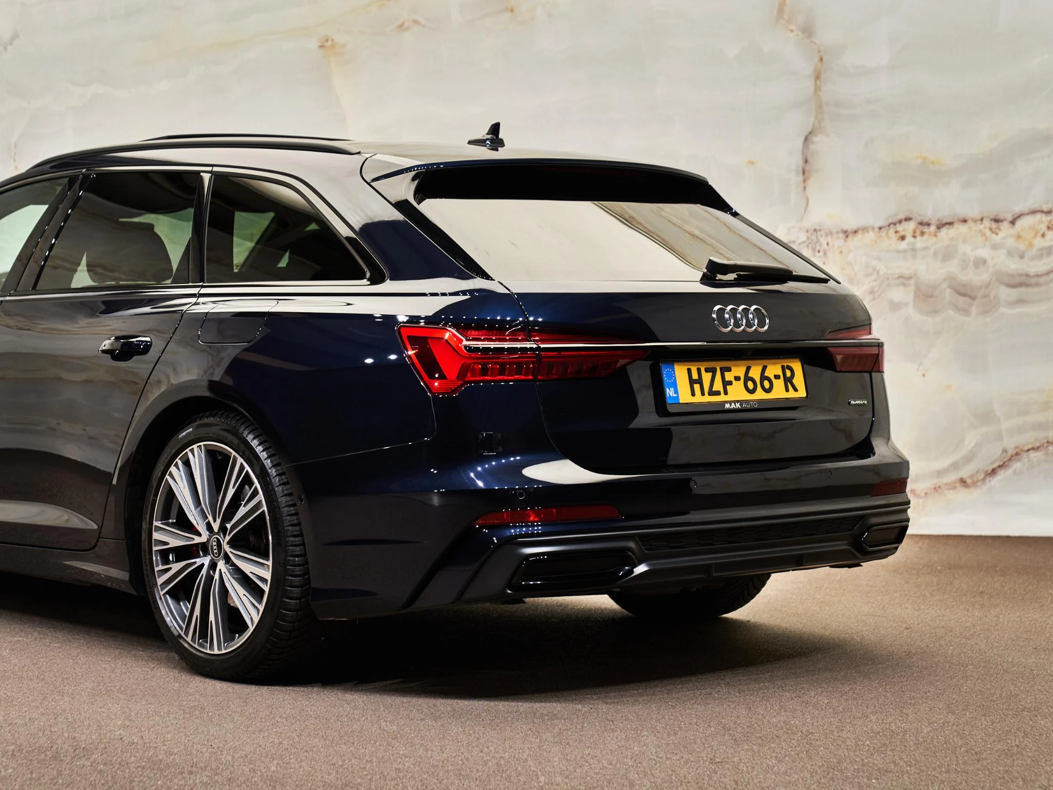 Hoofdafbeelding Audi A6