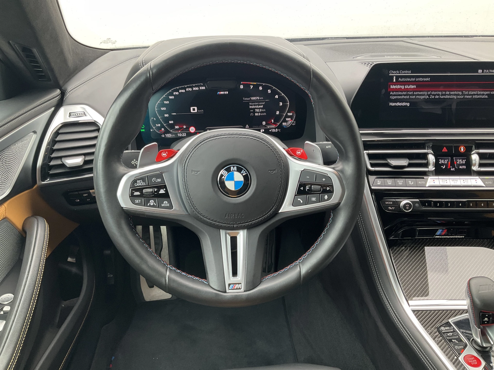 Hoofdafbeelding BMW M8