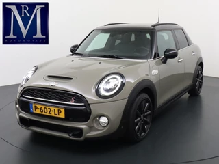Hoofdafbeelding MINI Cooper S Mini Mini 2.0 Cooper S Chili VAN: €20.900,- VOOR: €17.777,- UW EINDEJAARSVOORDEEL: €3.123,- | 191PK | Emerald Grey Metallic | Harman Kardon | Parkeersensoren | Full led | CLIMA | Rijklaar met 12 maanden BOVAG-garantie