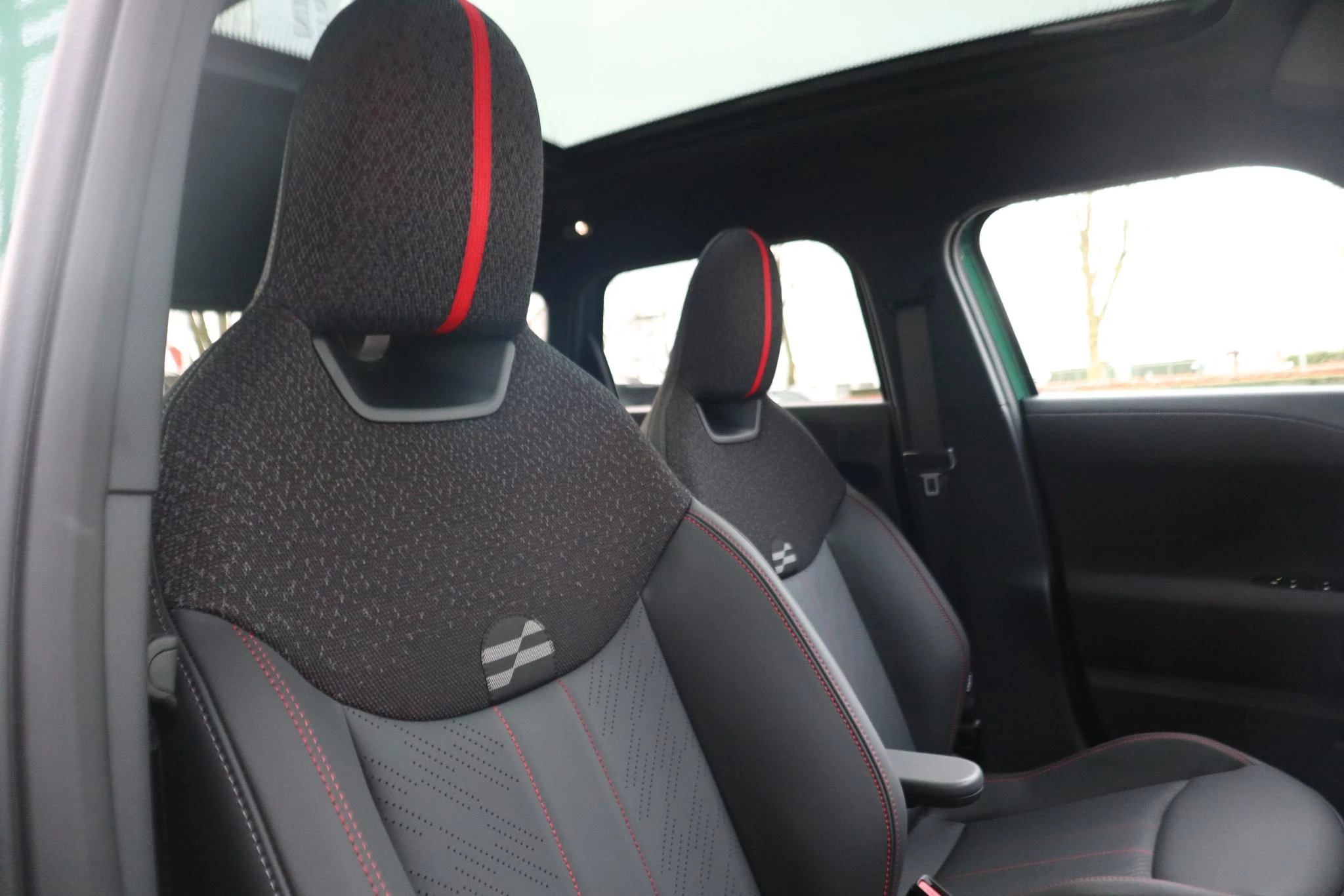 Hoofdafbeelding MINI Aceman