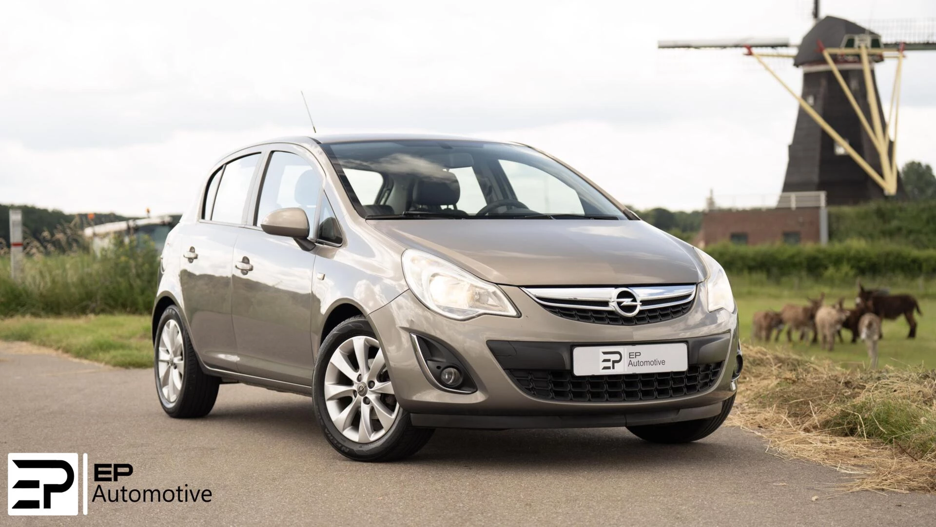Hoofdafbeelding Opel Corsa