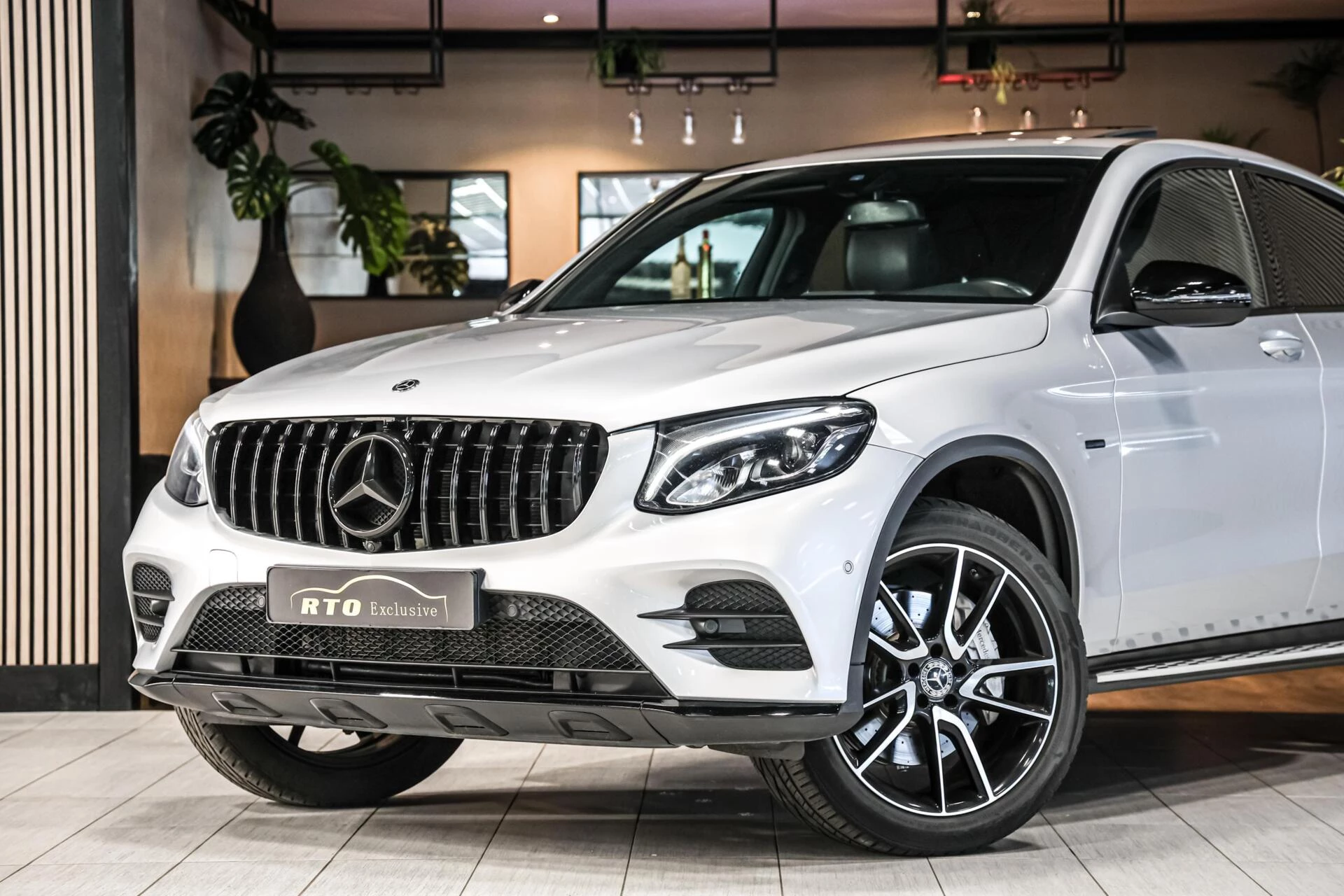 Hoofdafbeelding Mercedes-Benz GLC