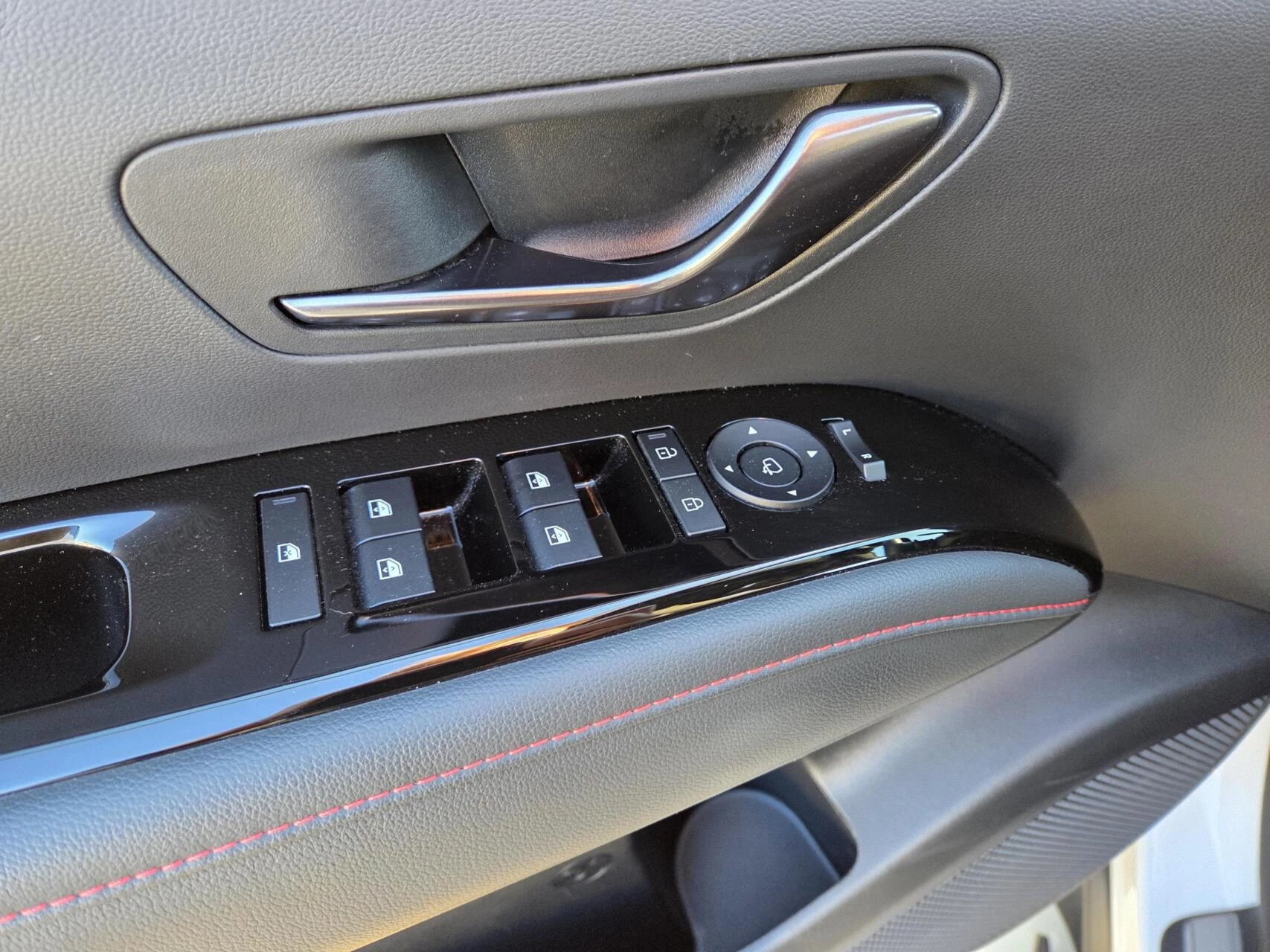 Hoofdafbeelding Hyundai Tucson Hybrid