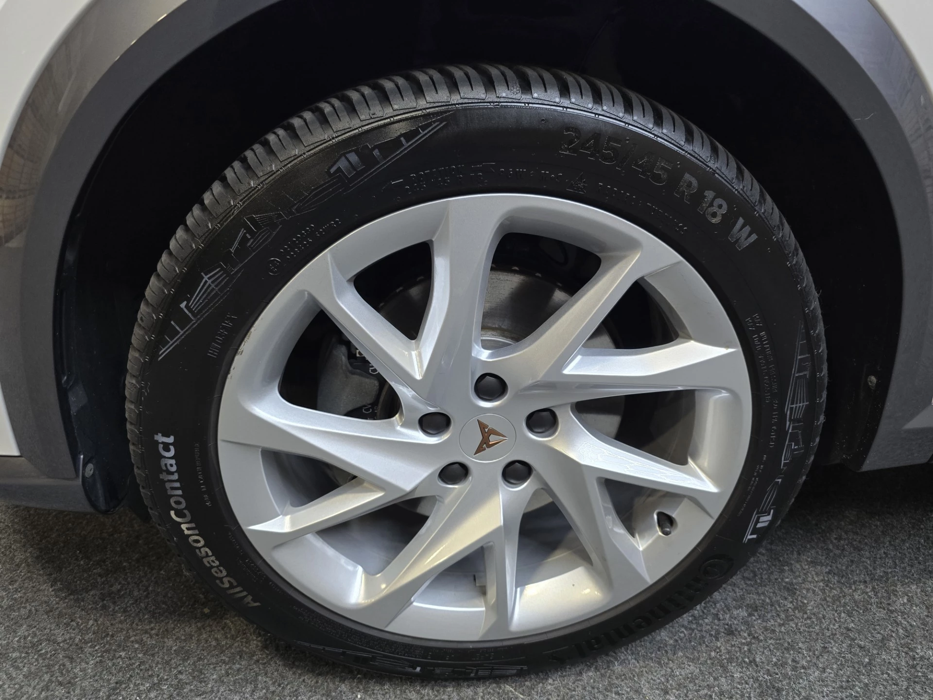 Hoofdafbeelding CUPRA Formentor