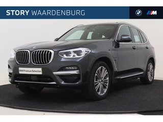 BMW X3 xDrive30e High Executive Luxury Line Automaat / Panoramadak / Trekhaak / Sportstoelen / Stoelverwarming / Parking Assistant Plus / Adaptieve LED / Live Cockpit Professional