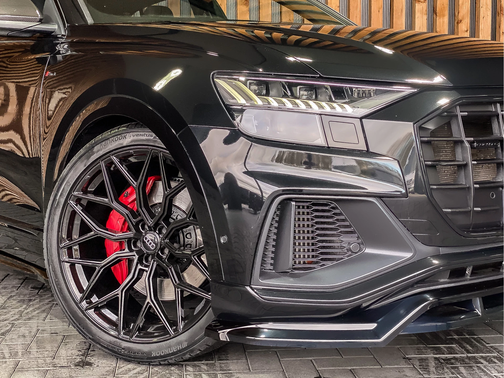 Hoofdafbeelding Audi Q8