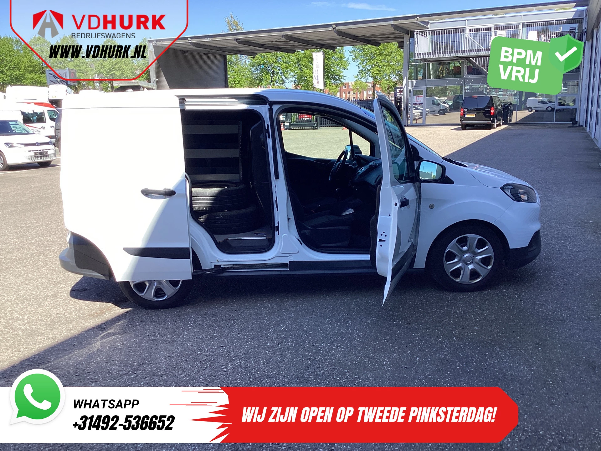 Hoofdafbeelding Ford Transit Courier