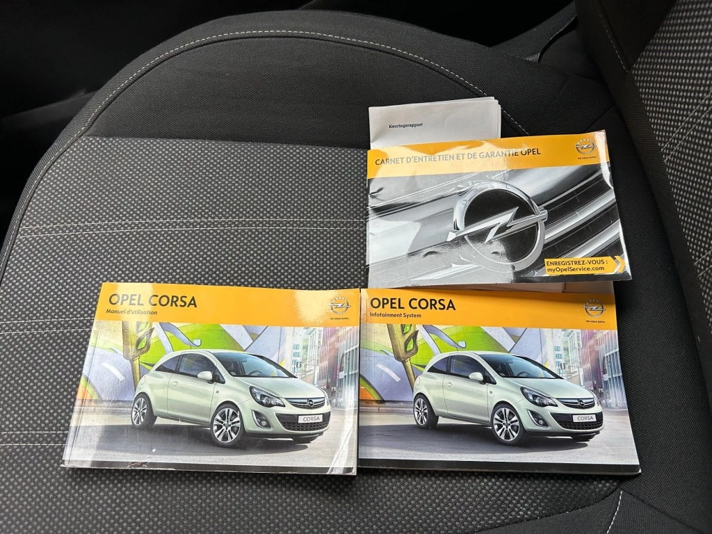 Hoofdafbeelding Opel Corsa