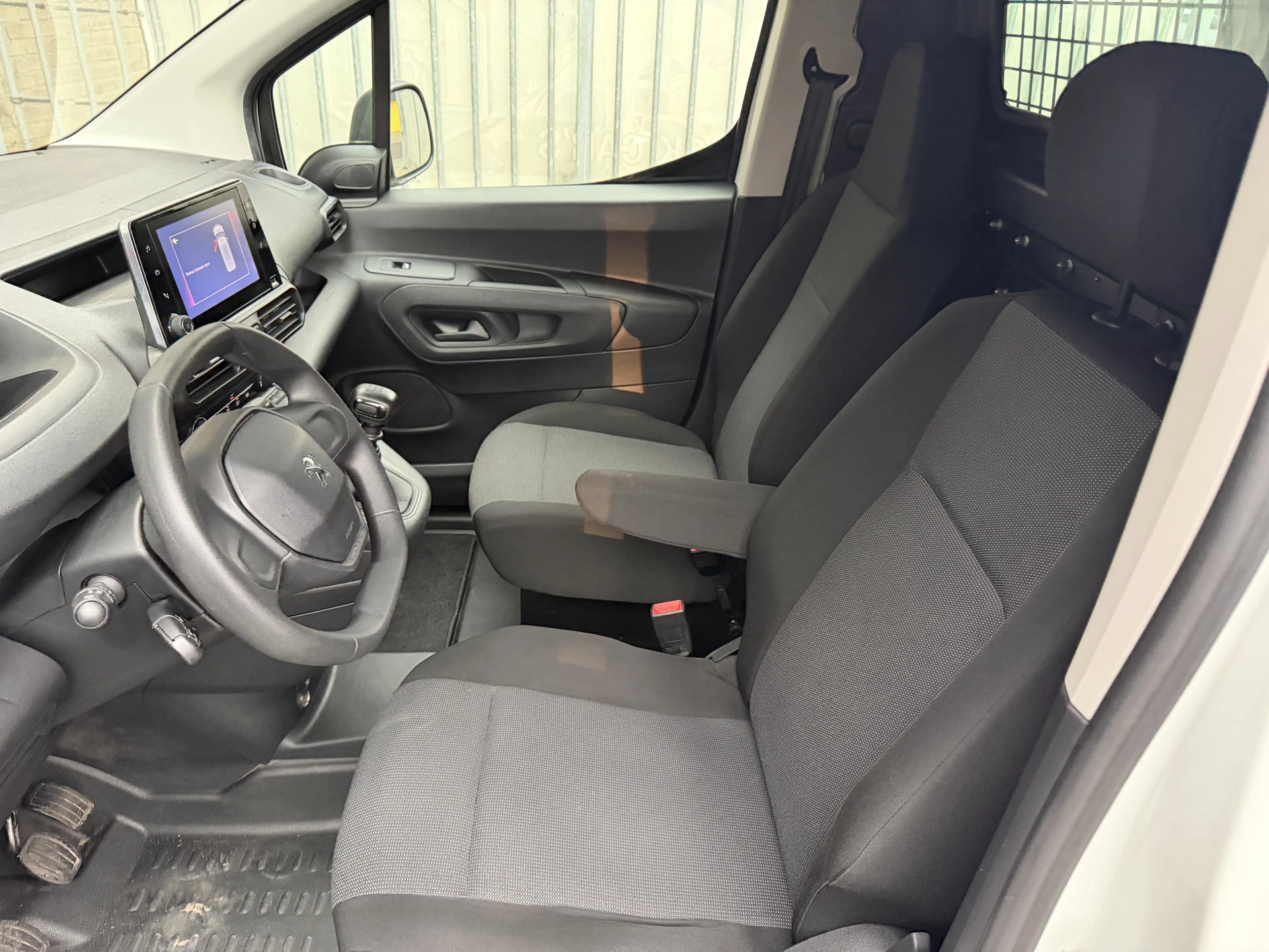 Hoofdafbeelding Peugeot Partner