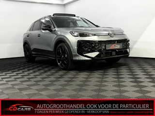 Volkswagen T-Roc 1.5 eTsi R-Line First Edition Nieuwe model!, Panoramadak, Camera, Iq lights, Navi, Half leder, Stoel/Stuurverwarming, Cruise control adaptief, Sfeerverlichting, Elektrische achterklep, Keyless start, 2 jaar garantie .