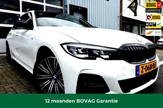 Hoofdafbeelding BMW 3 Serie BMW 3-serie 330e M Sport White-Black LM18/PDC/LEER/NAVI/PANO