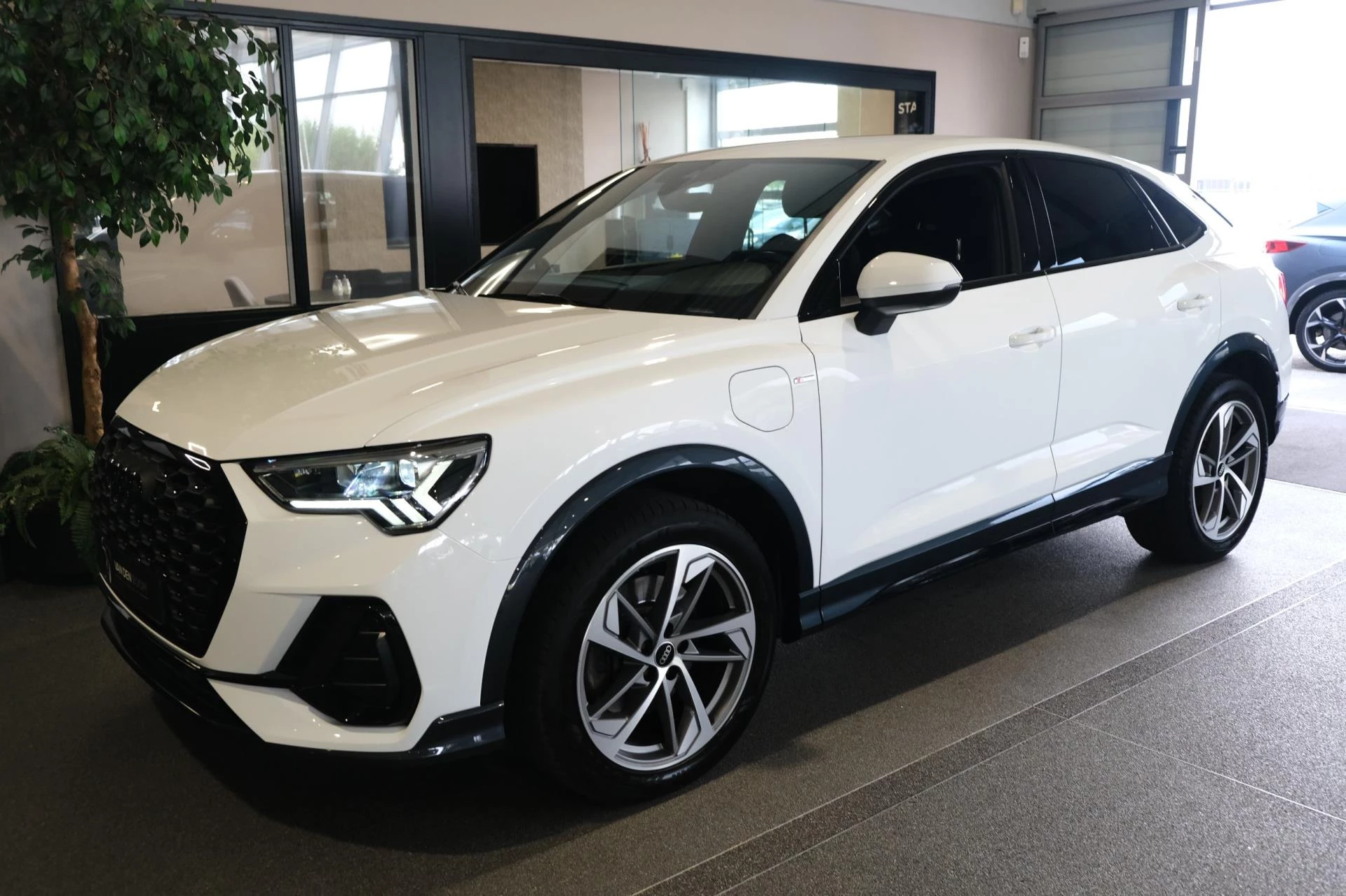 Hoofdafbeelding Audi Q3
