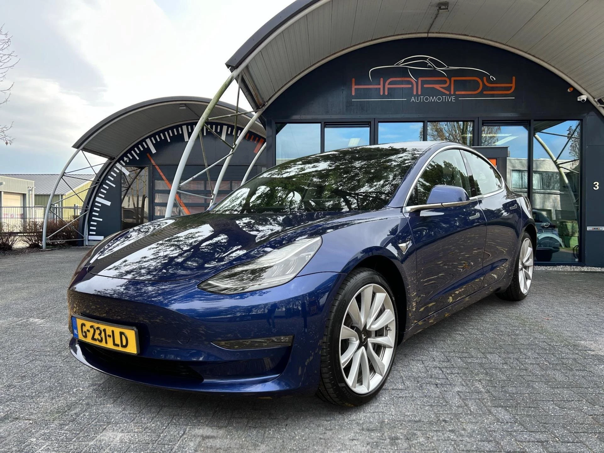 Hoofdafbeelding Tesla Model 3