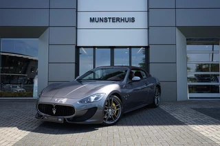 Hoofdafbeelding Maserati GranCabrio Maserati GranCabrio 4.7 Sport | Bluetooth | 450PK | Windschot | 