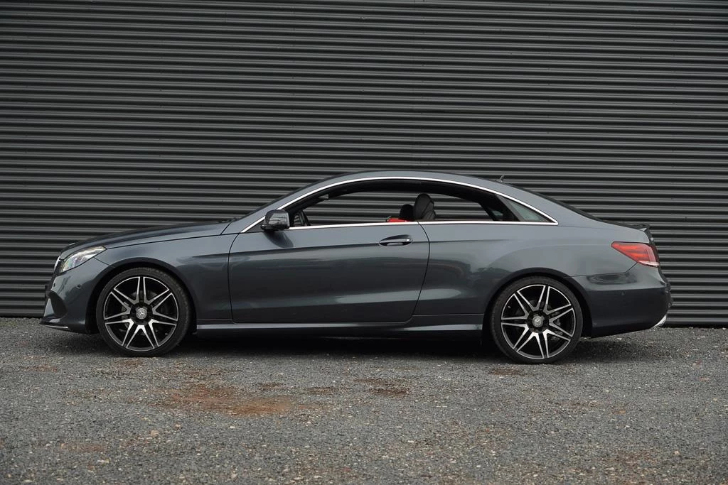 Hoofdafbeelding Mercedes-Benz E-Klasse