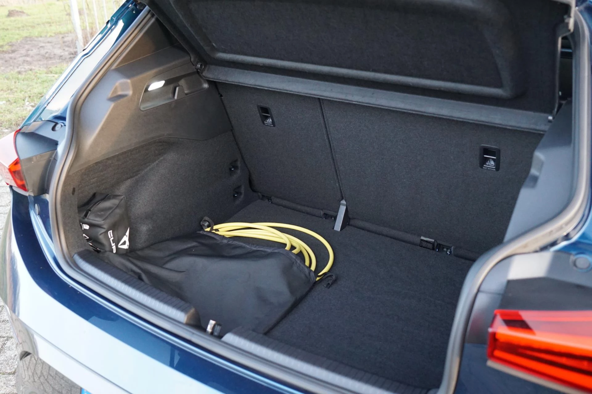 Hoofdafbeelding CUPRA Born