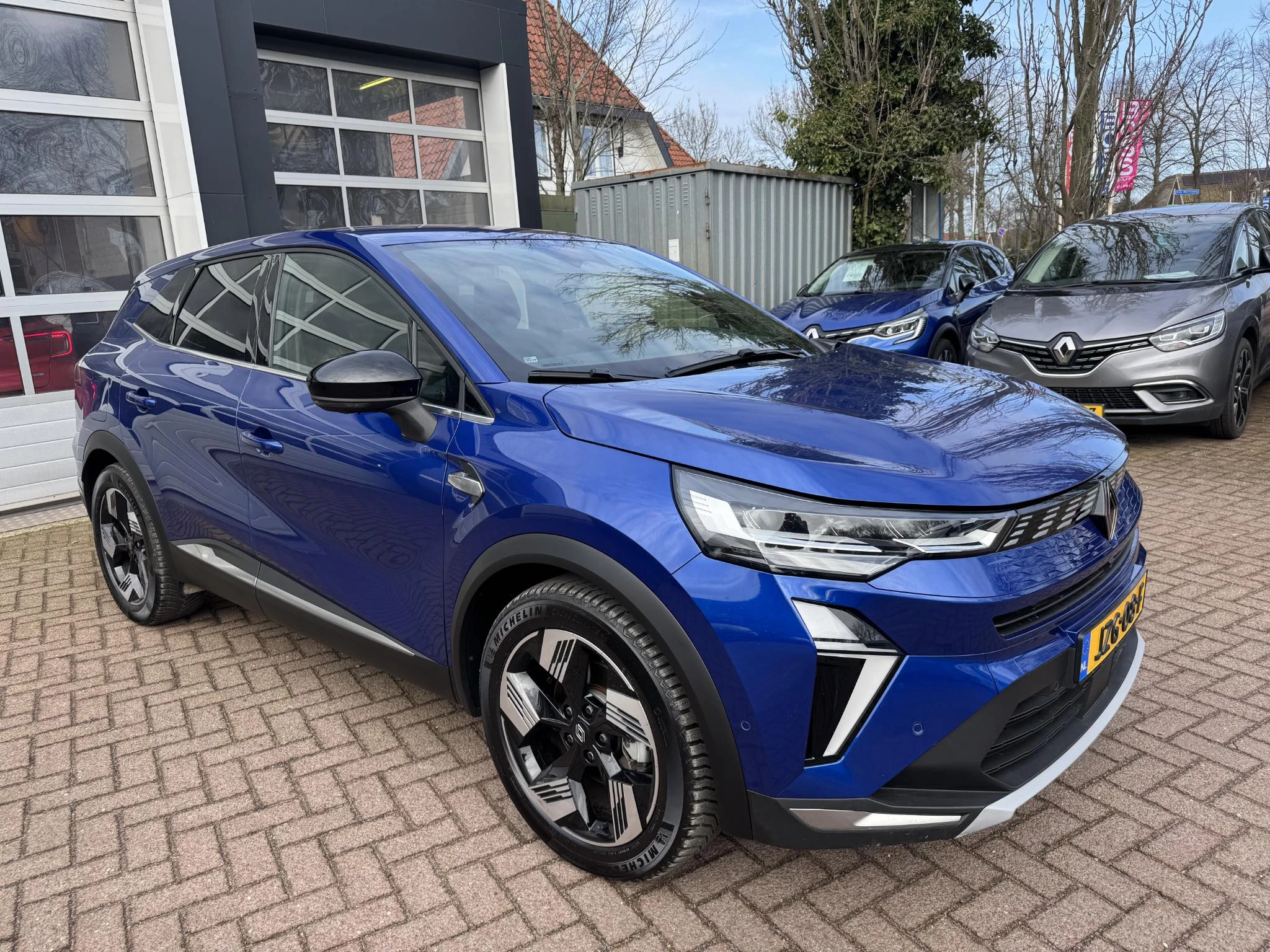 Hoofdafbeelding Renault Symbioz