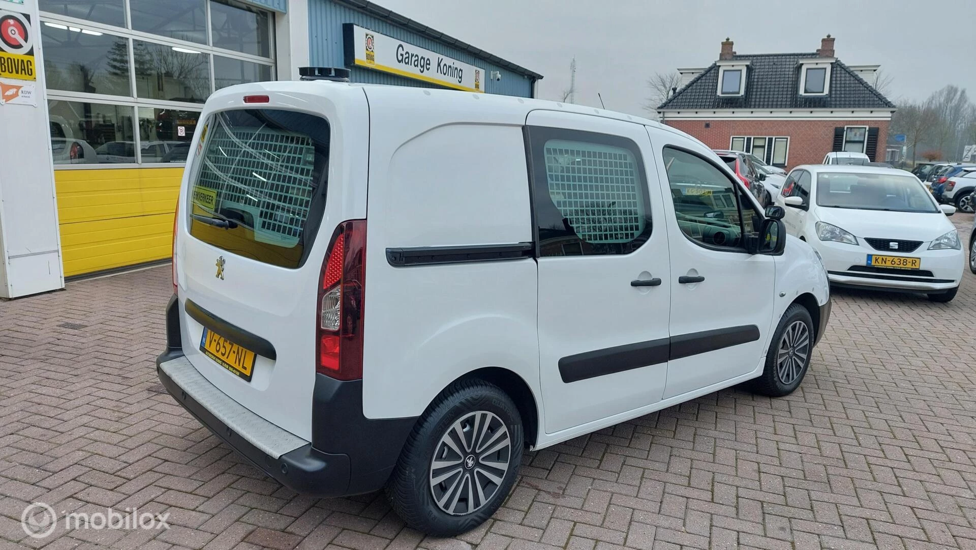 Hoofdafbeelding Peugeot Partner