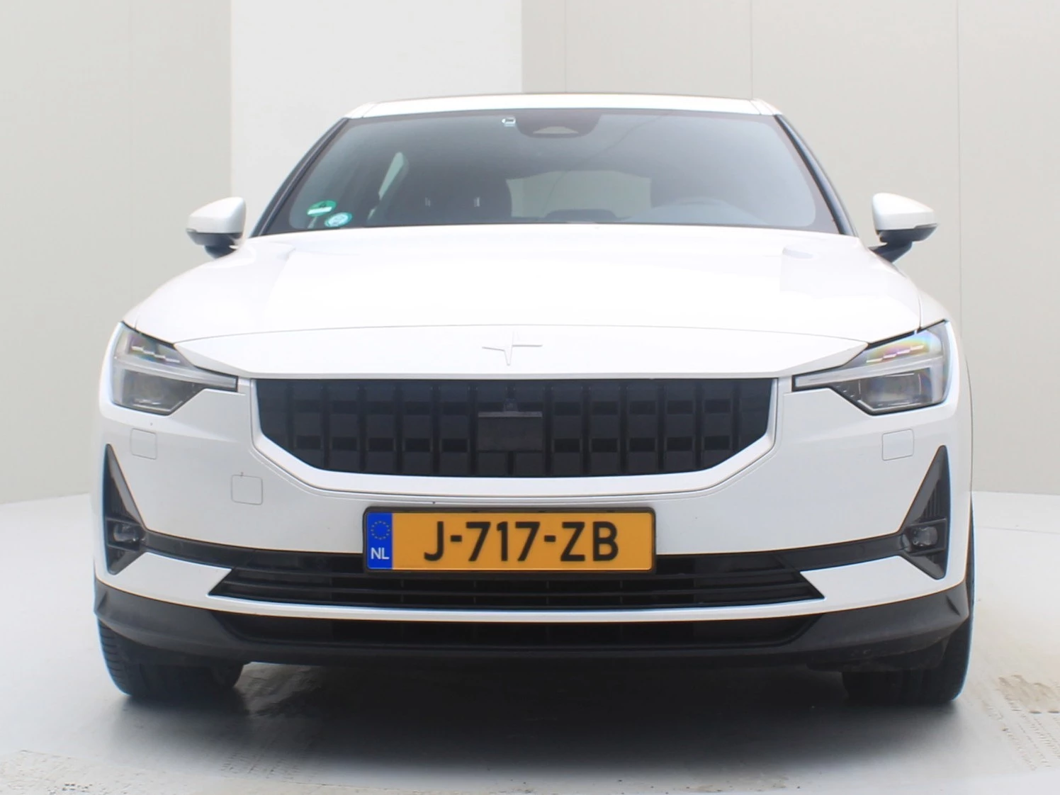 Hoofdafbeelding Polestar 2