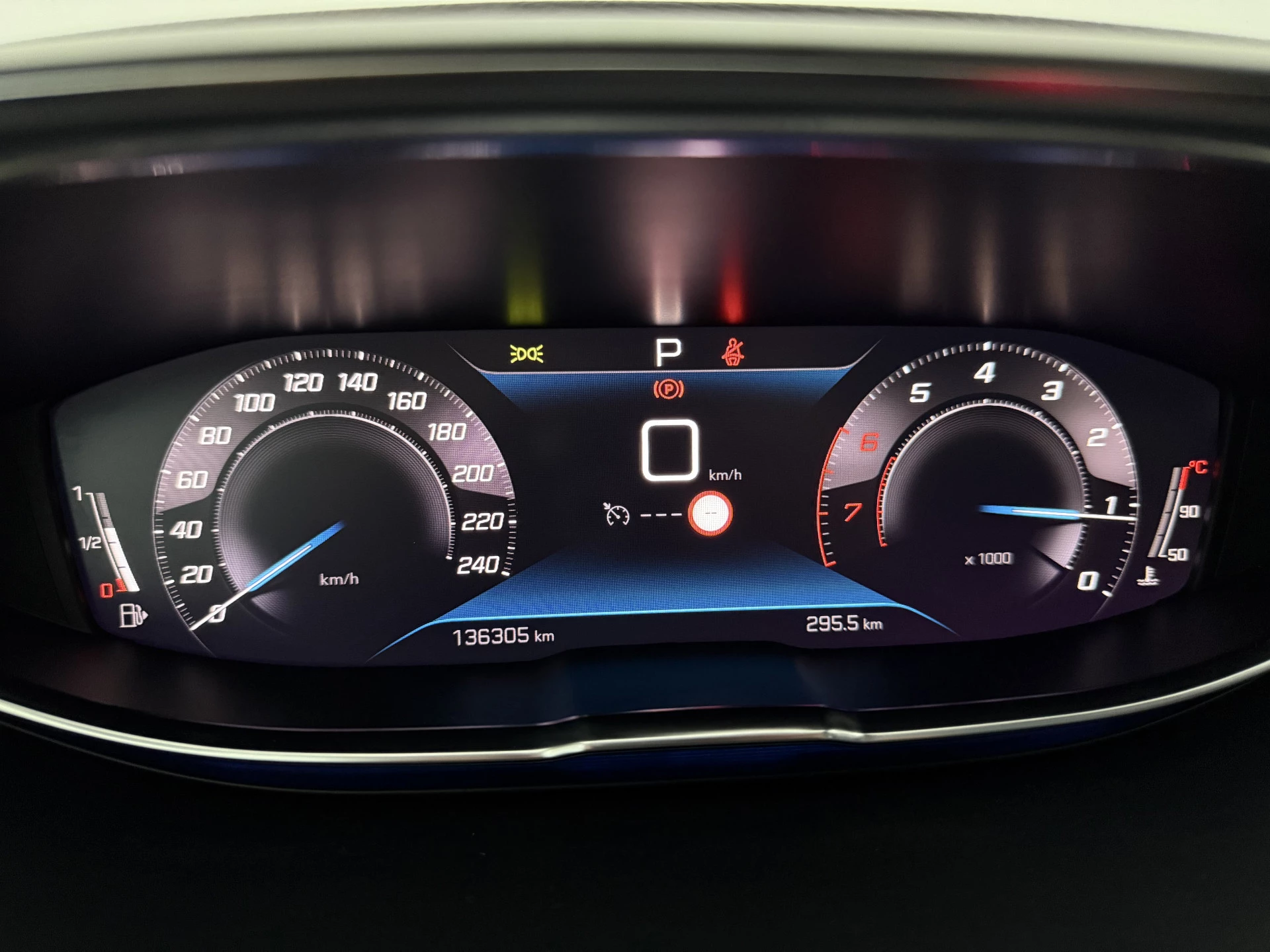Hoofdafbeelding Peugeot 5008