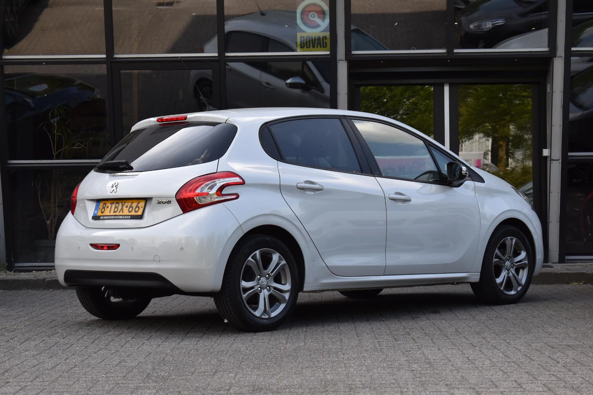 Hoofdafbeelding Peugeot 208