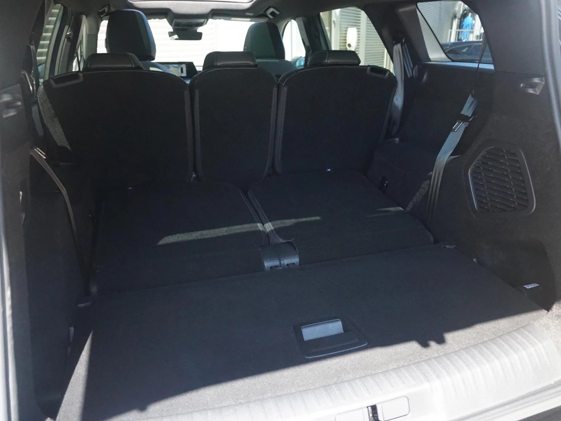 Hoofdafbeelding Peugeot e-5008