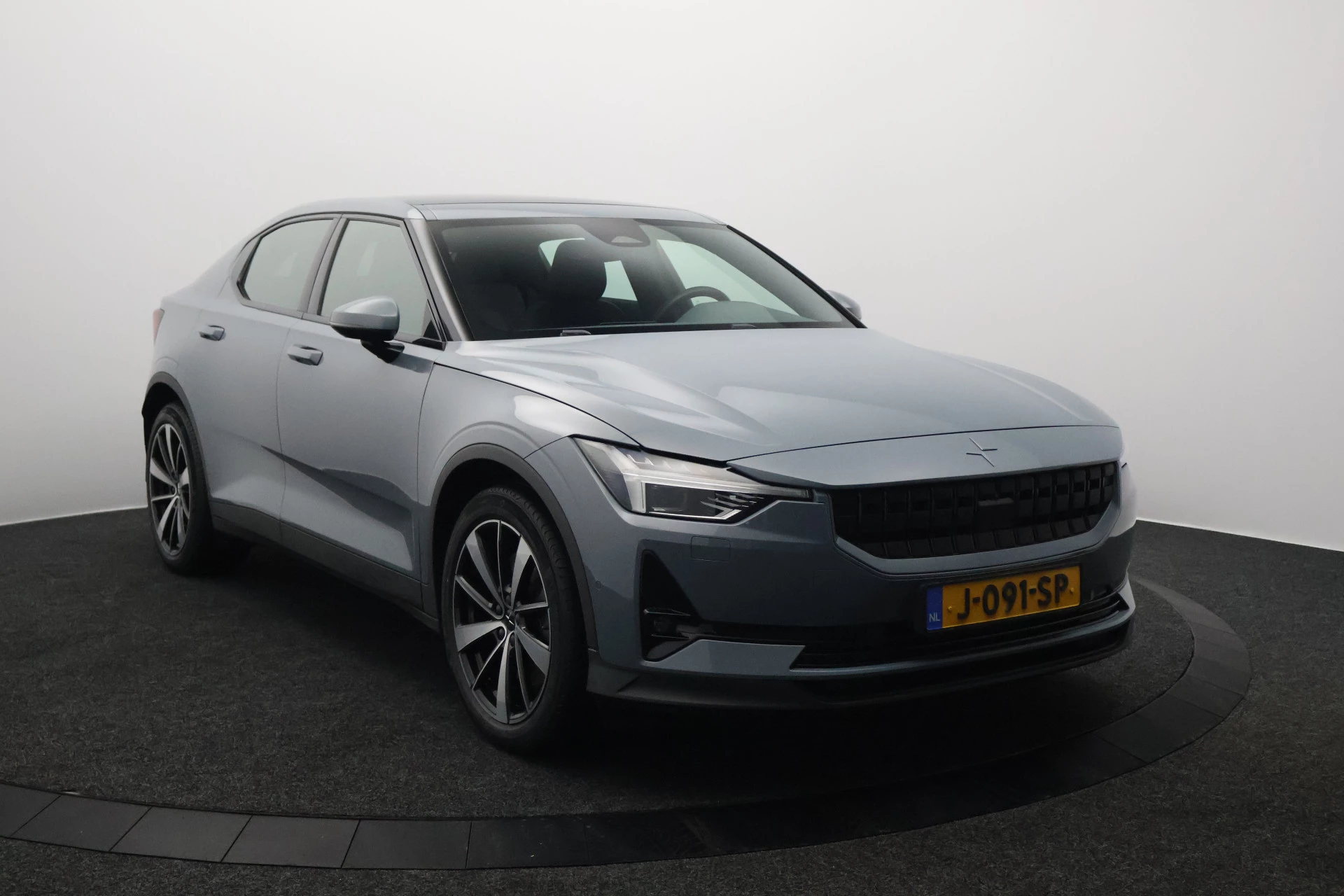 Hoofdafbeelding Polestar 2