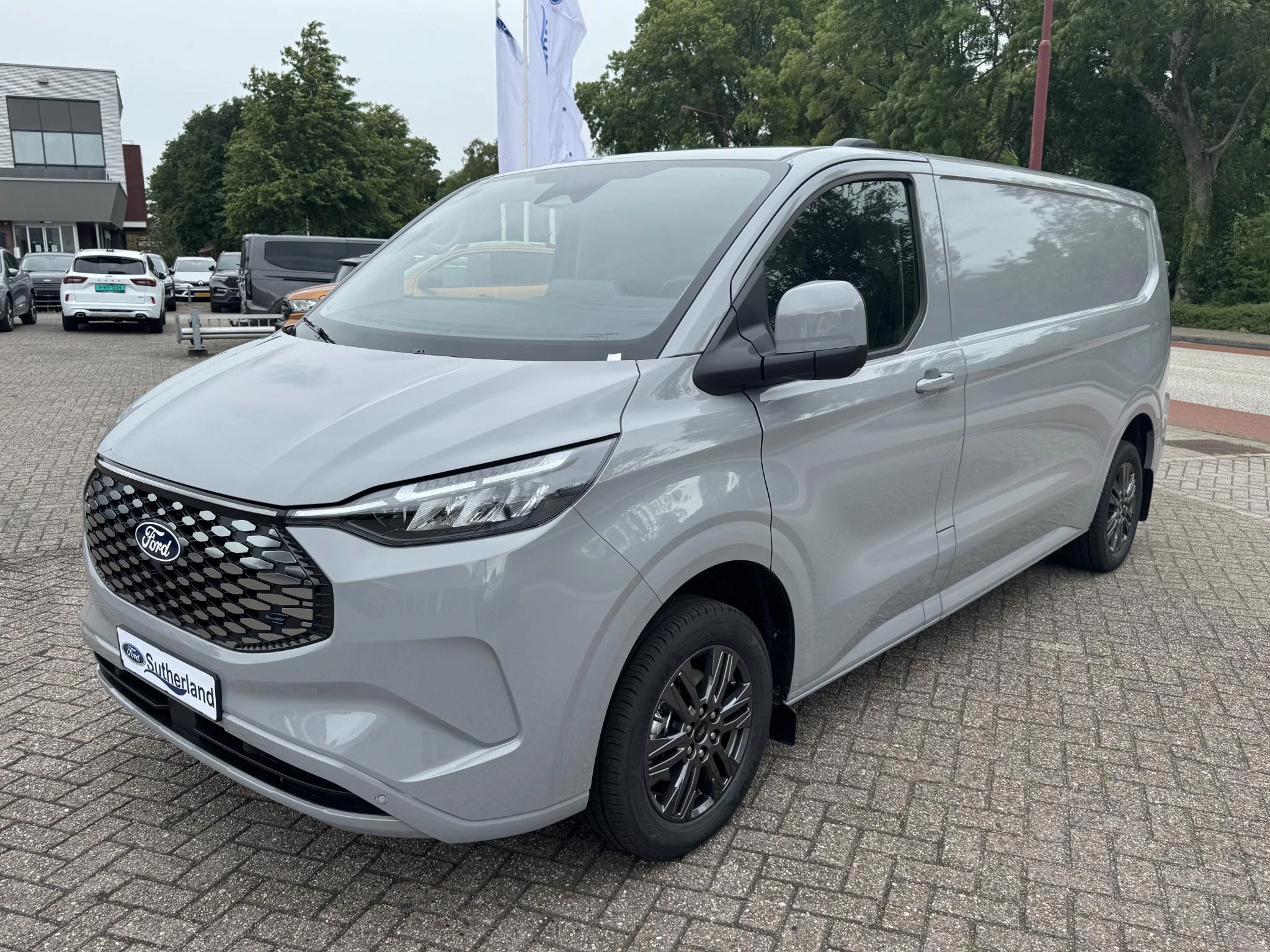 Hoofdafbeelding Ford E-Transit Custom