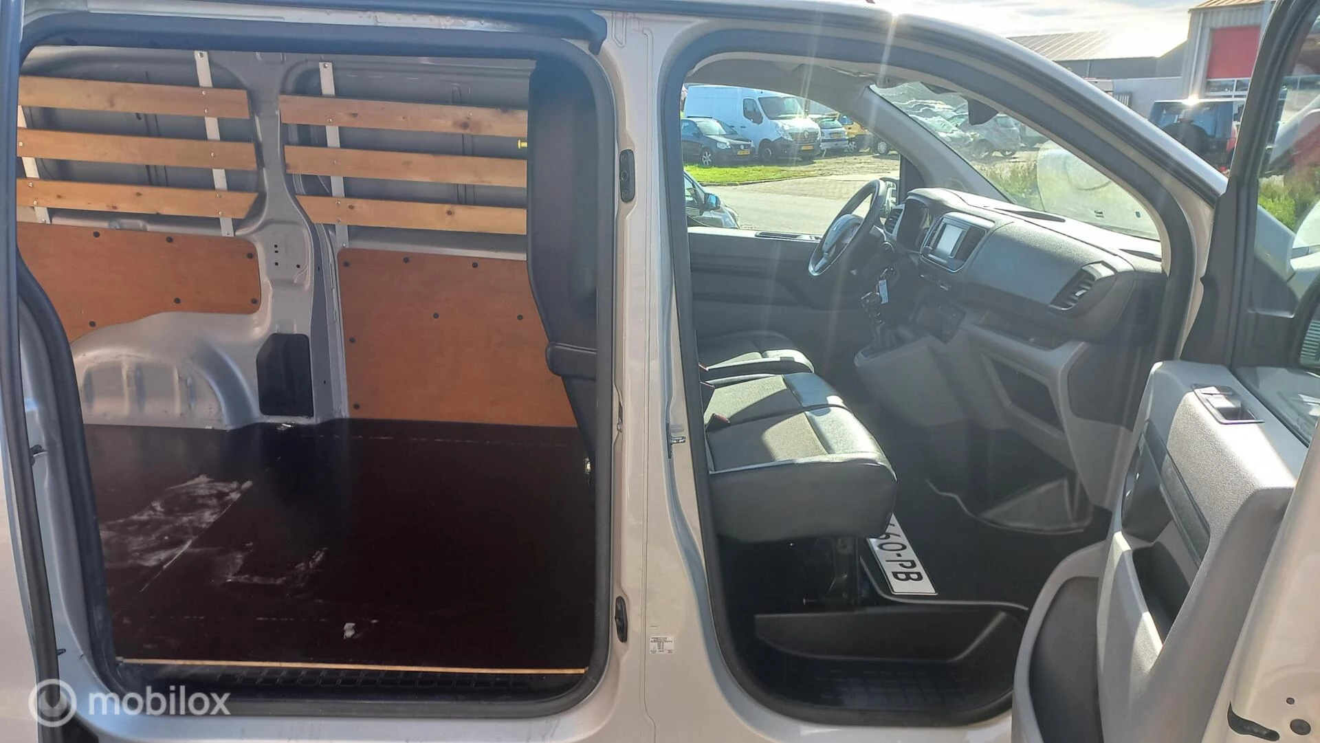Hoofdafbeelding Peugeot Expert