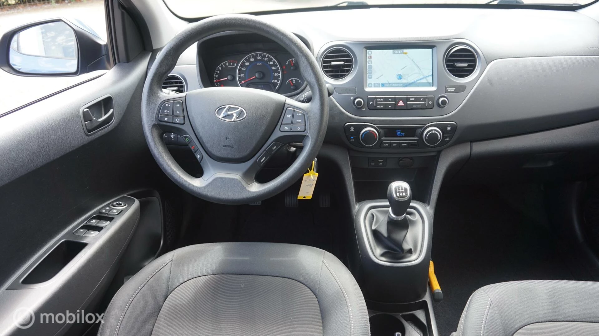 Hoofdafbeelding Hyundai i10