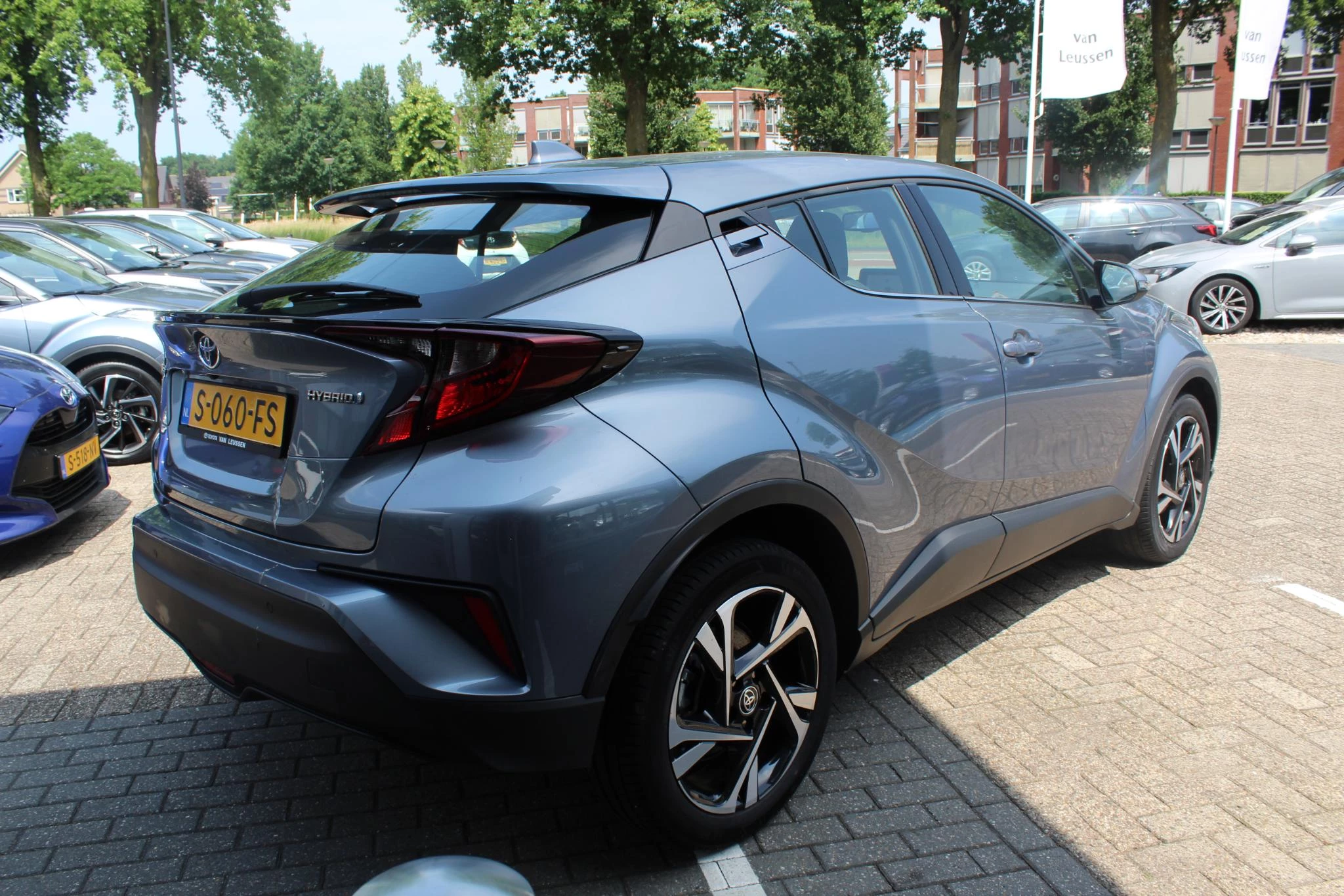 Hoofdafbeelding Toyota C-HR