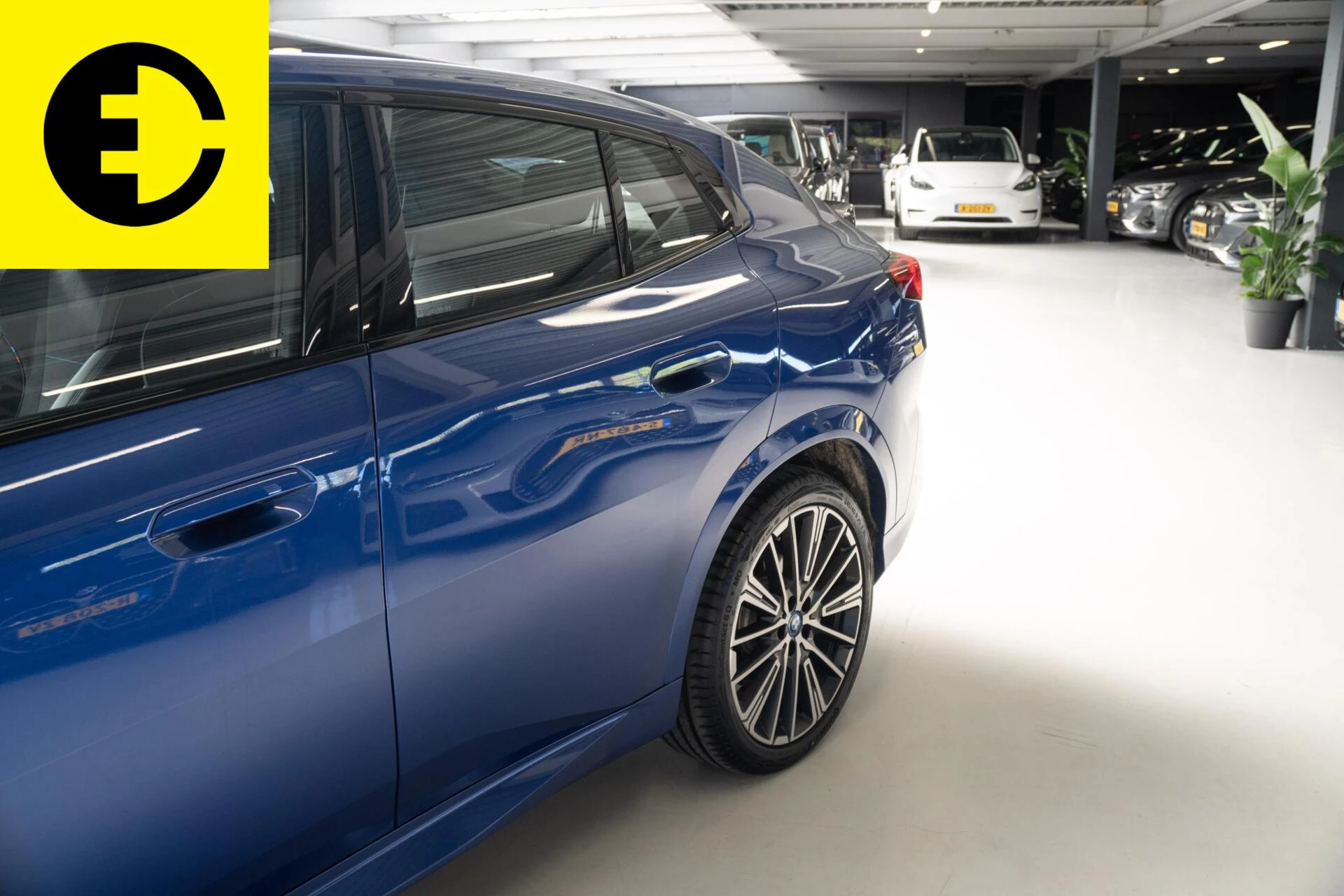 Hoofdafbeelding BMW iX2