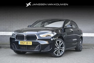 Hoofdafbeelding BMW X2 BMW X2 xDrive25e High Executive / SOH 89% / M-Sport / Stoelverwarming / Sportstoelen / Navigatie / LED Koplampen