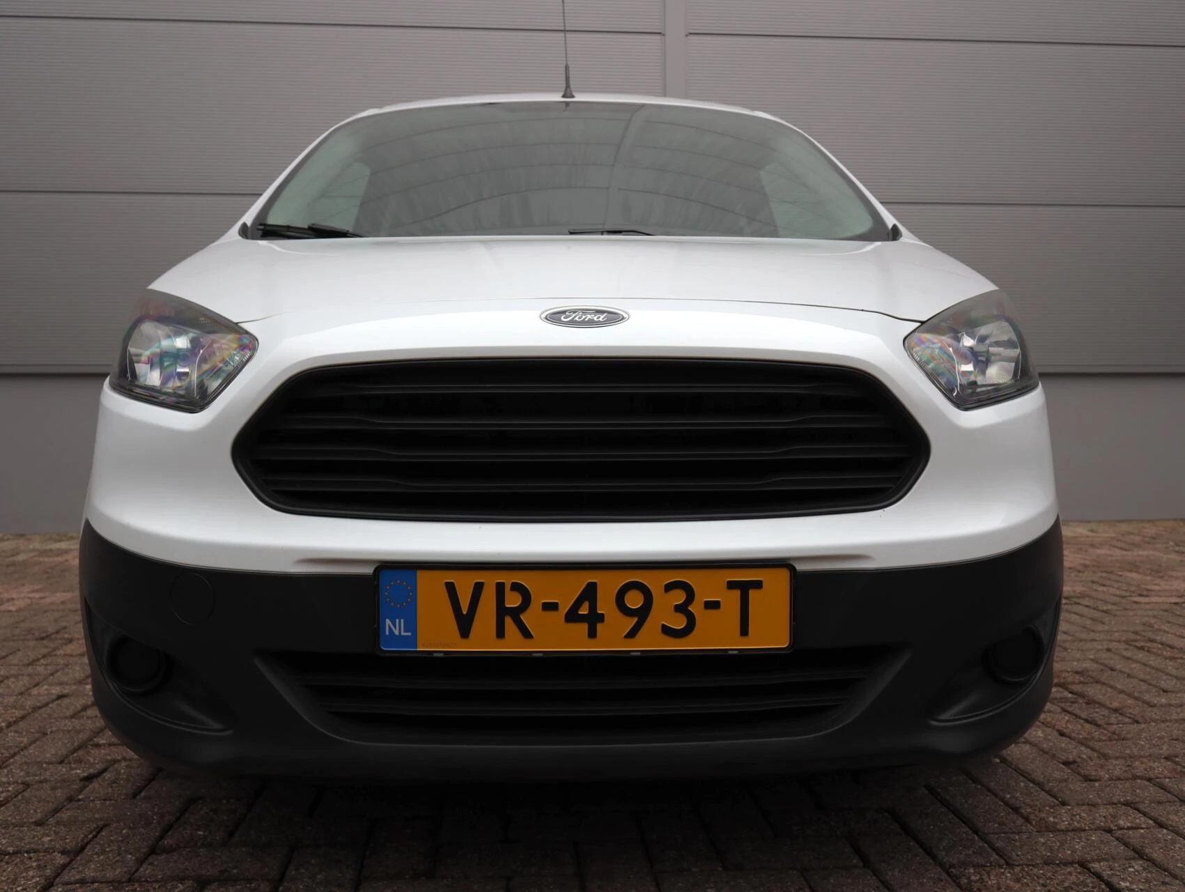 Hoofdafbeelding Ford Transit Courier