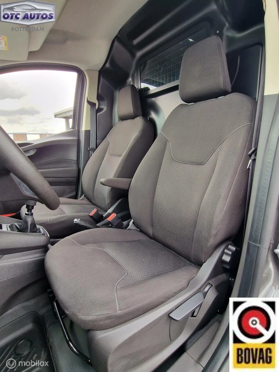 Hoofdafbeelding Ford Transit Courier