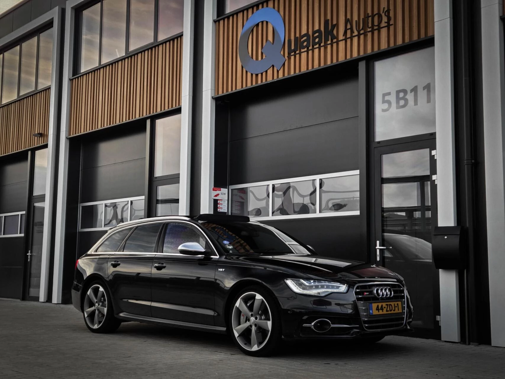 Hoofdafbeelding Audi S6