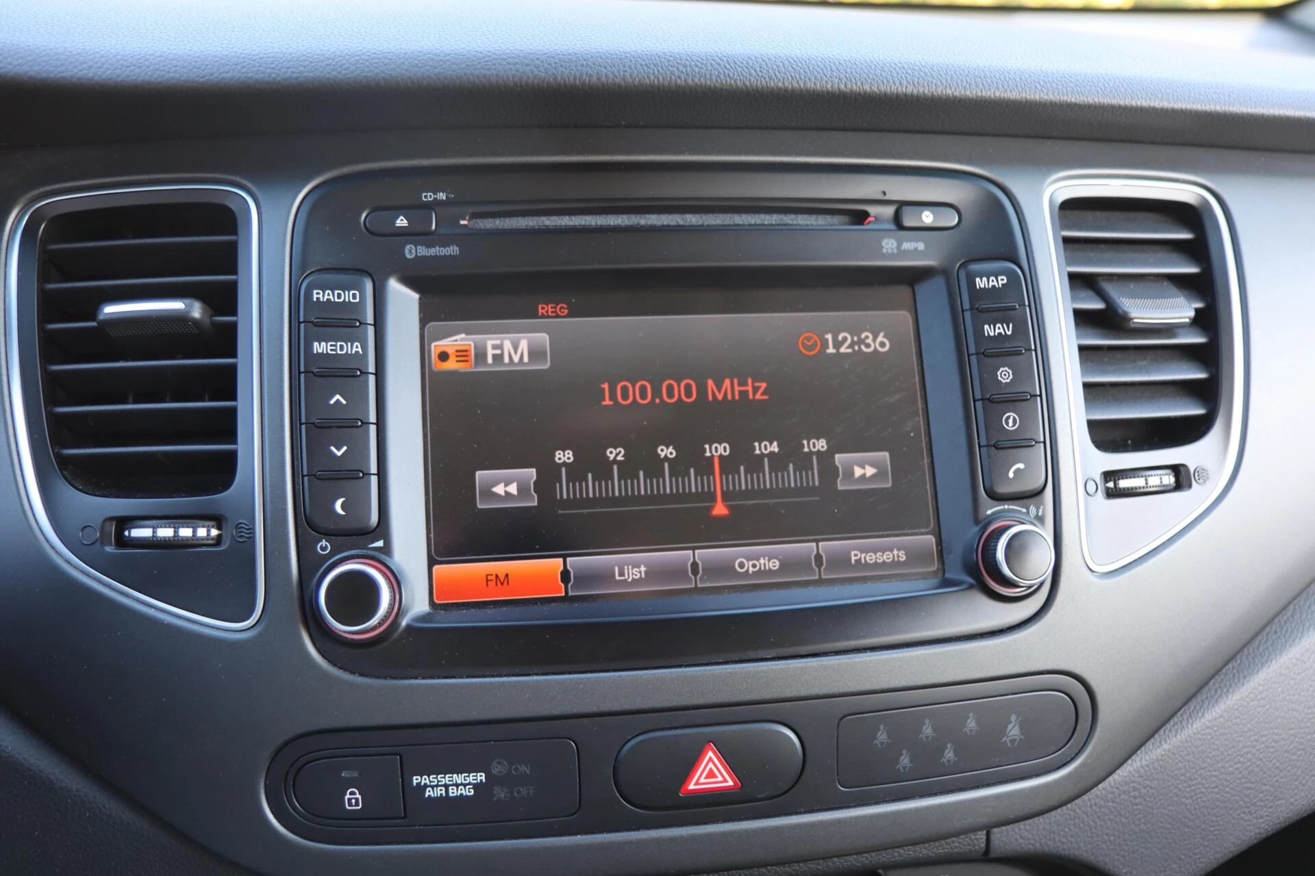 Hoofdafbeelding Kia Carens