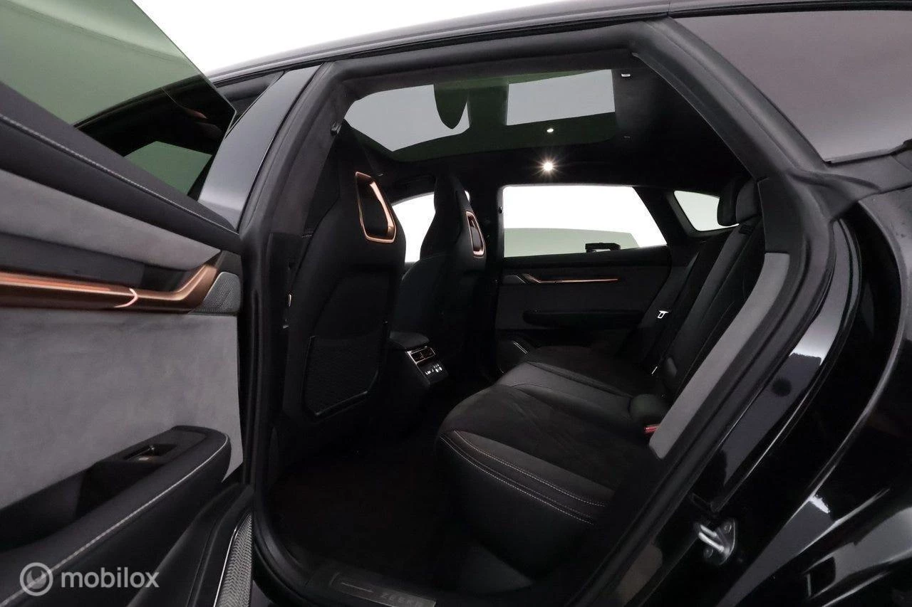 Hoofdafbeelding Zeekr 001