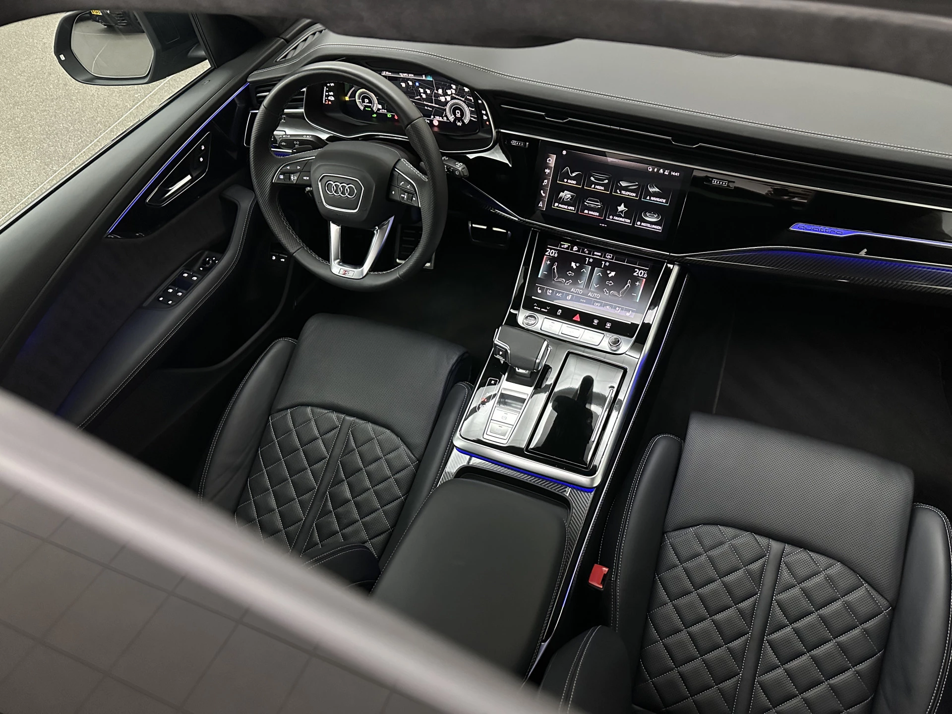 Hoofdafbeelding Audi Q8