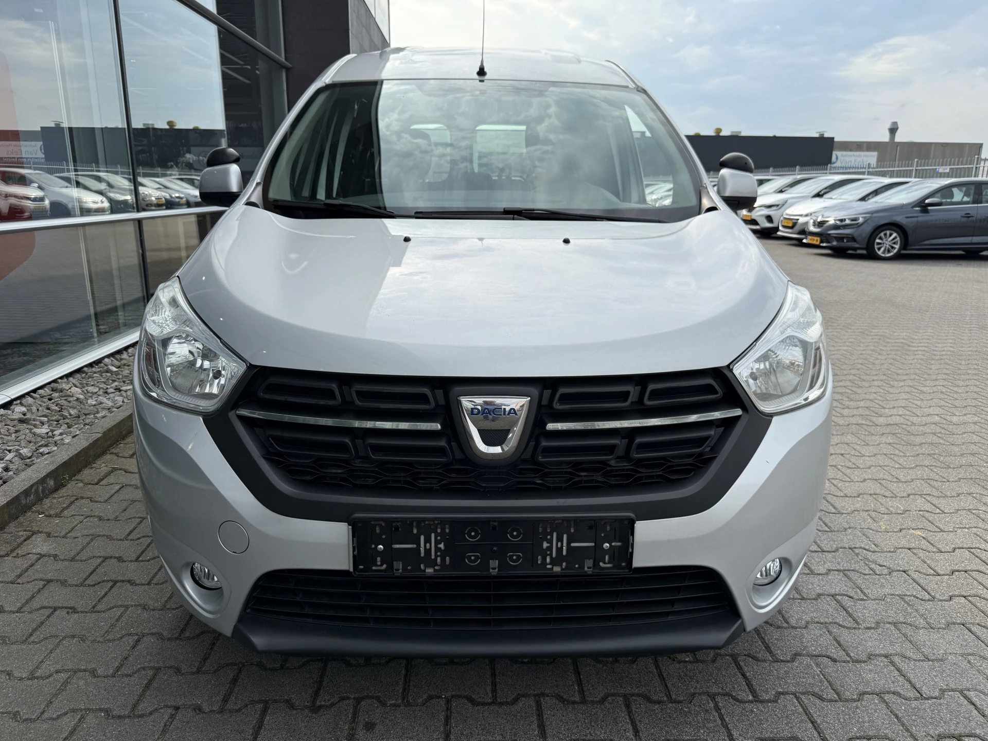 Hoofdafbeelding Dacia Dokker
