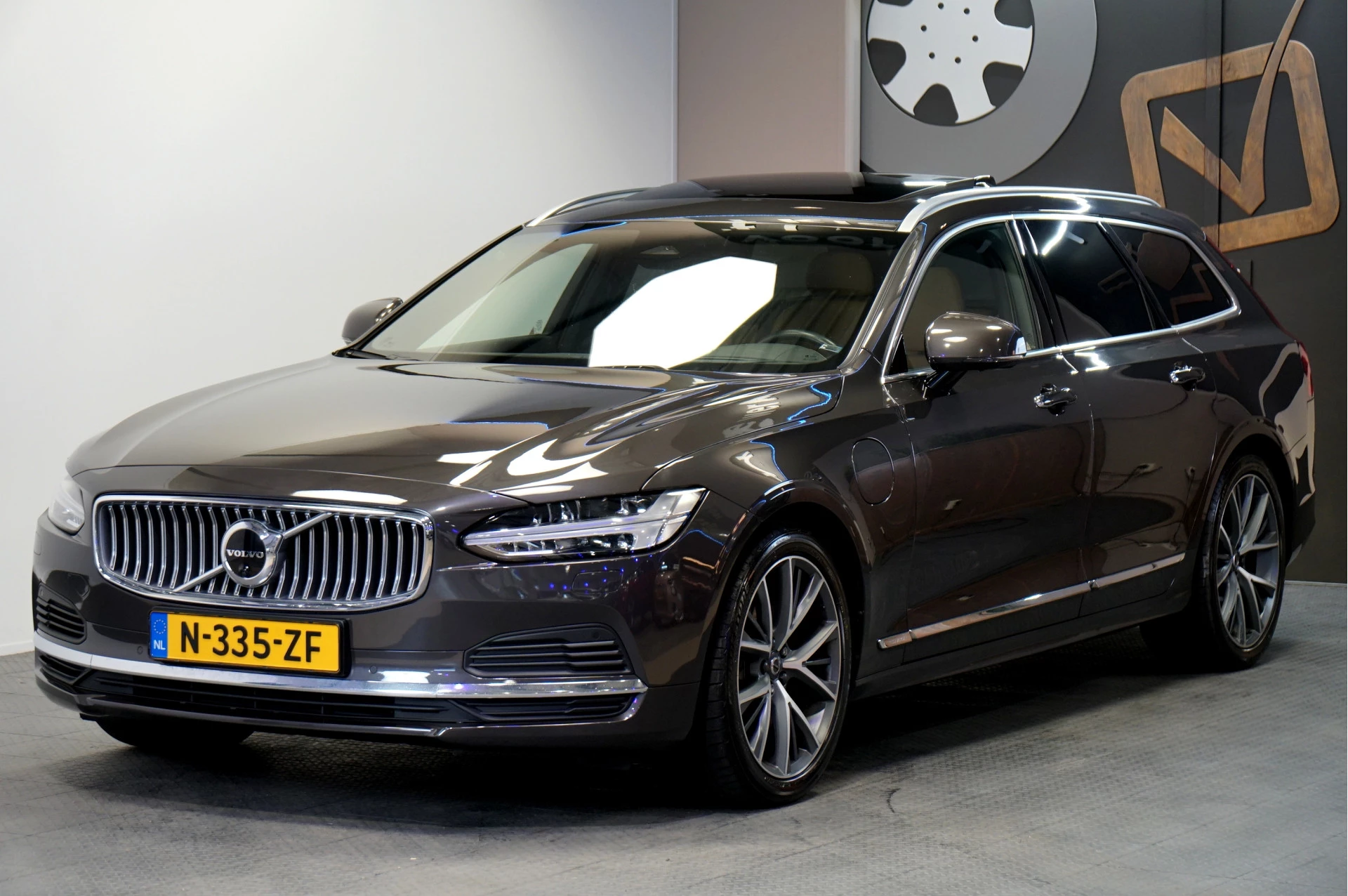 Hoofdafbeelding Volvo V90