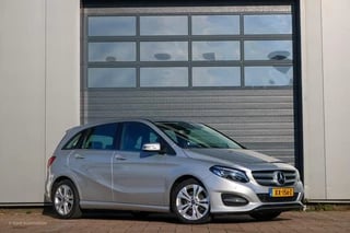 Mercedes B-klasse 180 Ambition | LED| Automaat | Rijklaar.