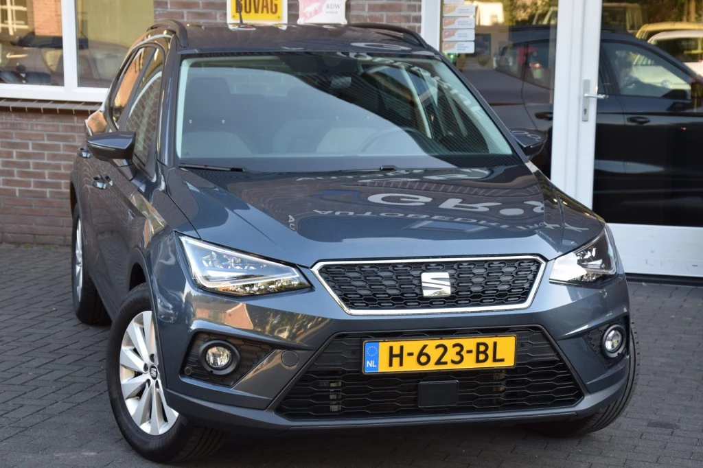 Hoofdafbeelding SEAT Arona