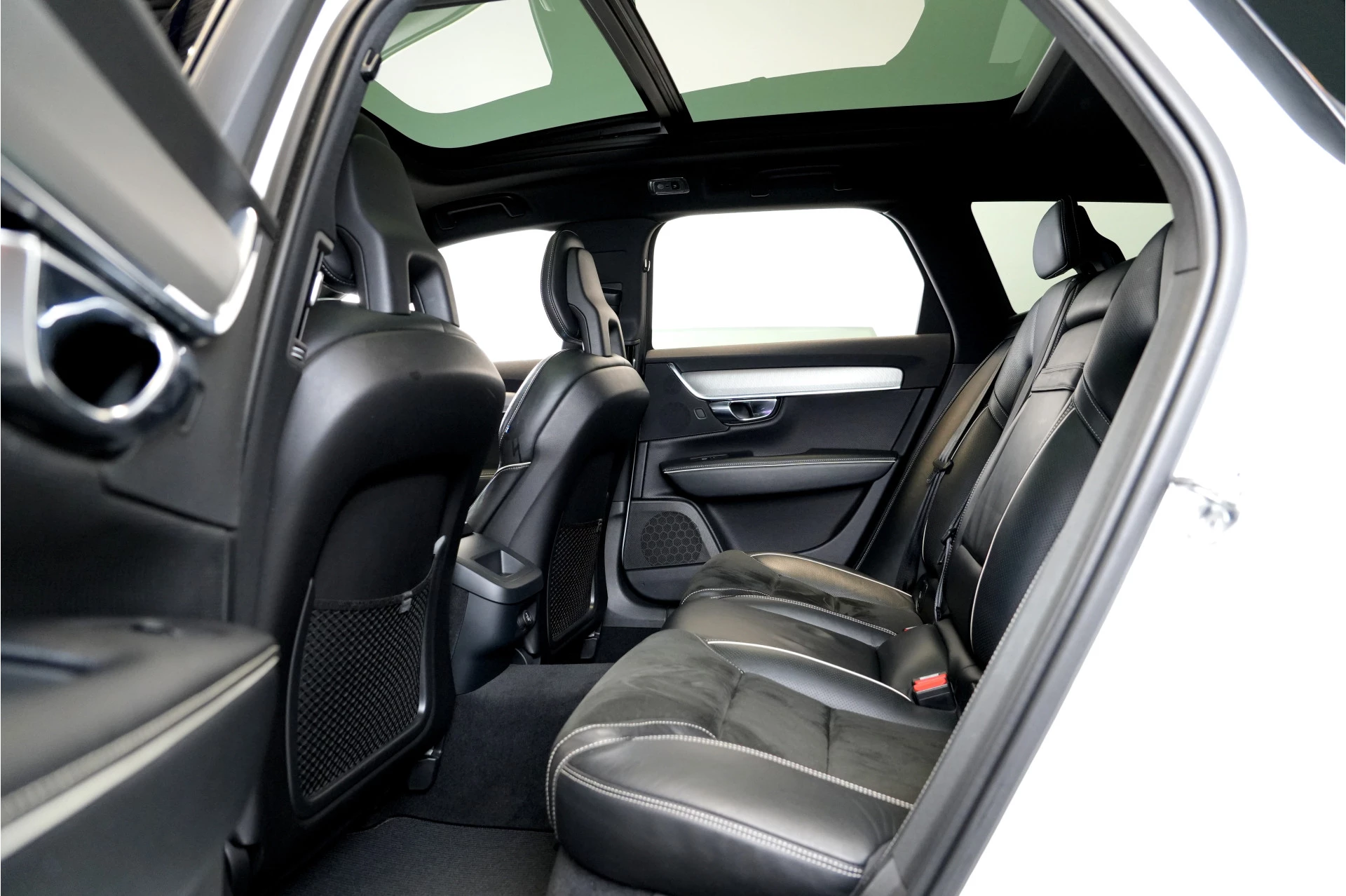 Hoofdafbeelding Volvo V90