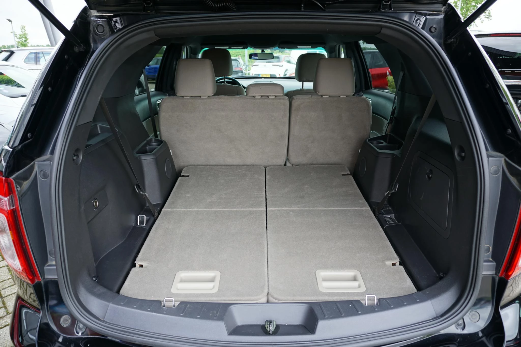 Hoofdafbeelding Ford Explorer