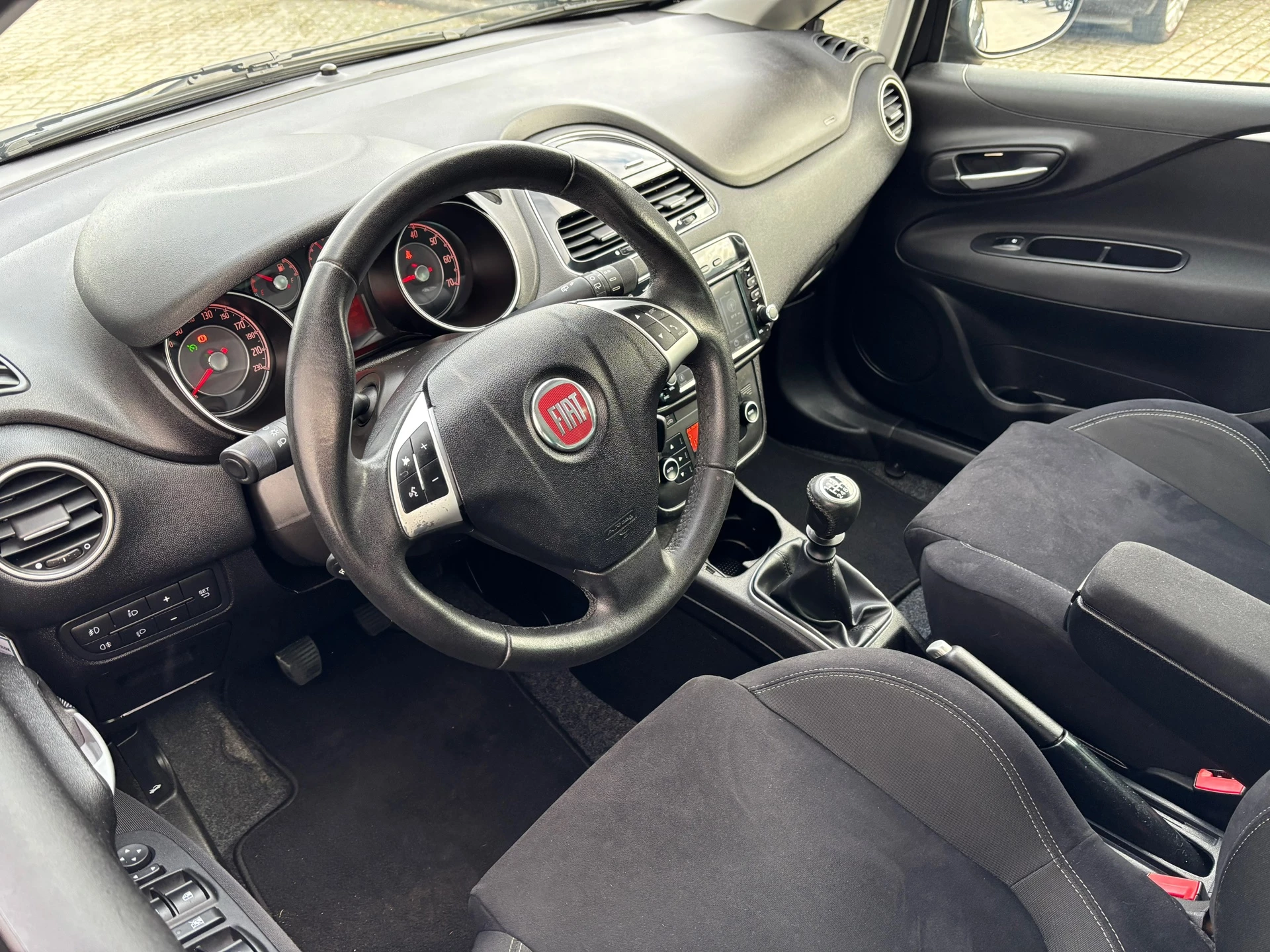 Hoofdafbeelding Fiat Punto