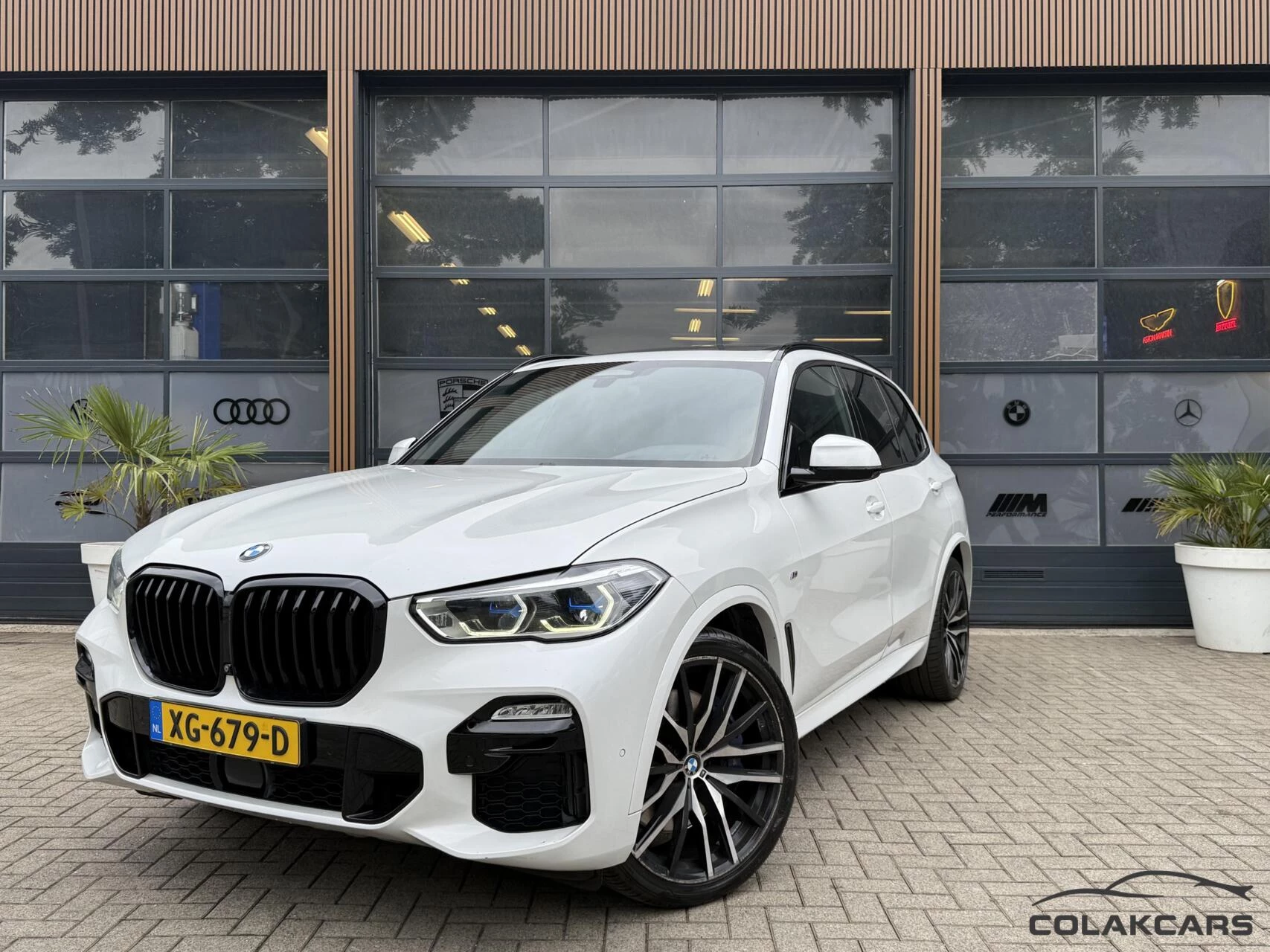 Hoofdafbeelding BMW X5