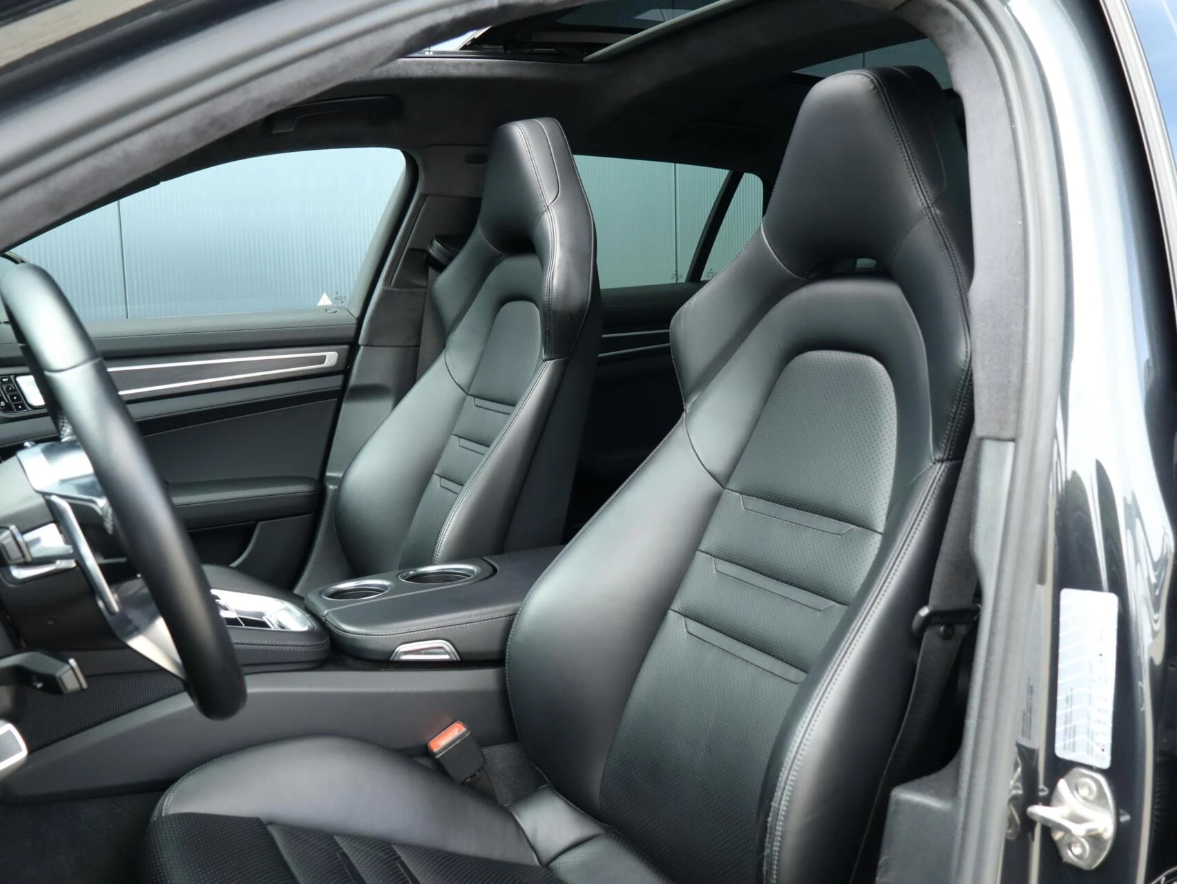 Hoofdafbeelding Porsche Panamera